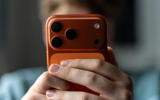 Gen Z e conferme di lettura: cosa rivela il sondaggio sulle chat senza risposta