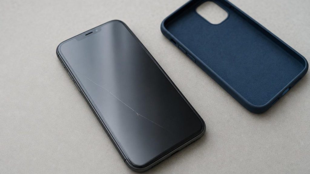 Schermo dell’iPhone Duo danneggiato: come valutare le segnalazioni e proteggere il display